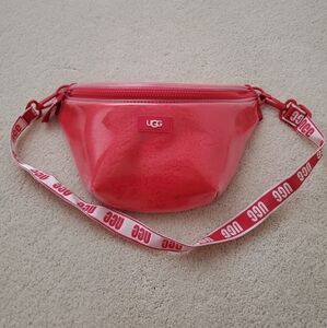UGG Nasha Clear And Pink Belt Bag